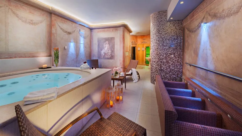Jacuzzi Systems Showcase